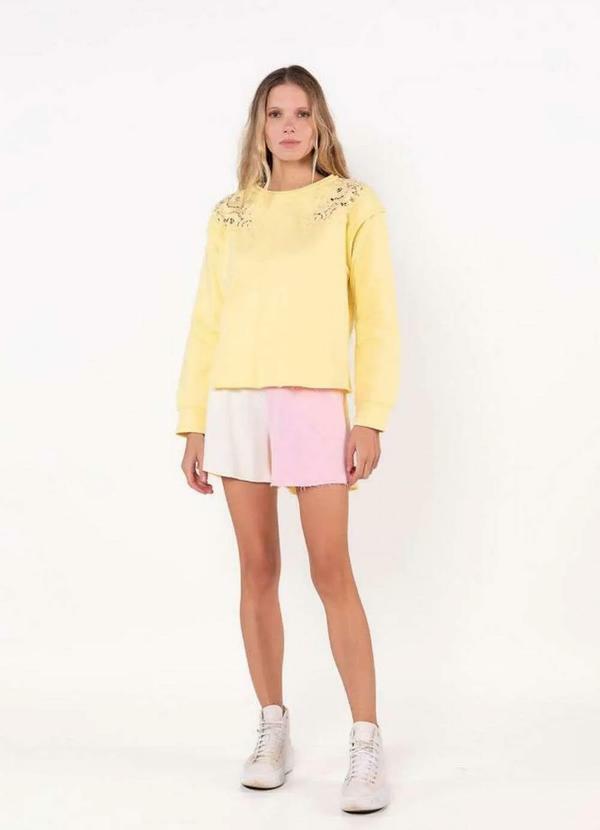 Lamis - Blusa Moletinho Guippir Floral Amarelo 4