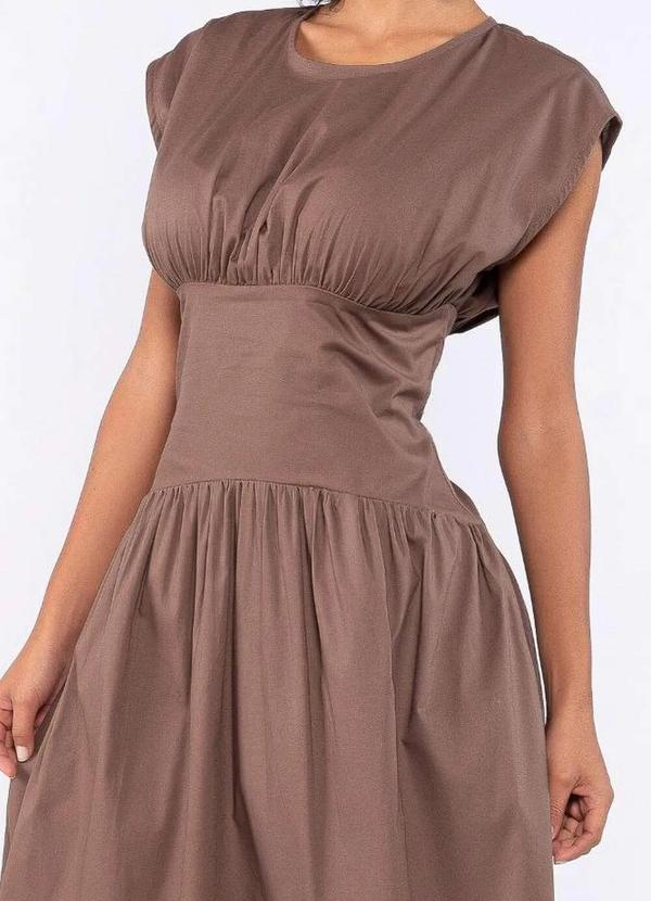 Lamis - Vestido Midi em Algodao com Pregas Acinturado Marrom