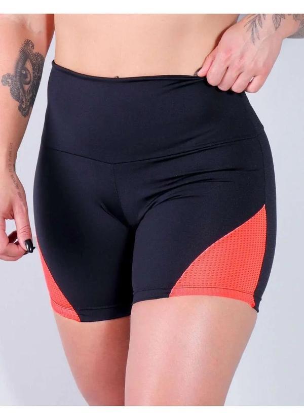 Fitmoda - Short para Academia com Recortes em Tela de Poliamida Preto
