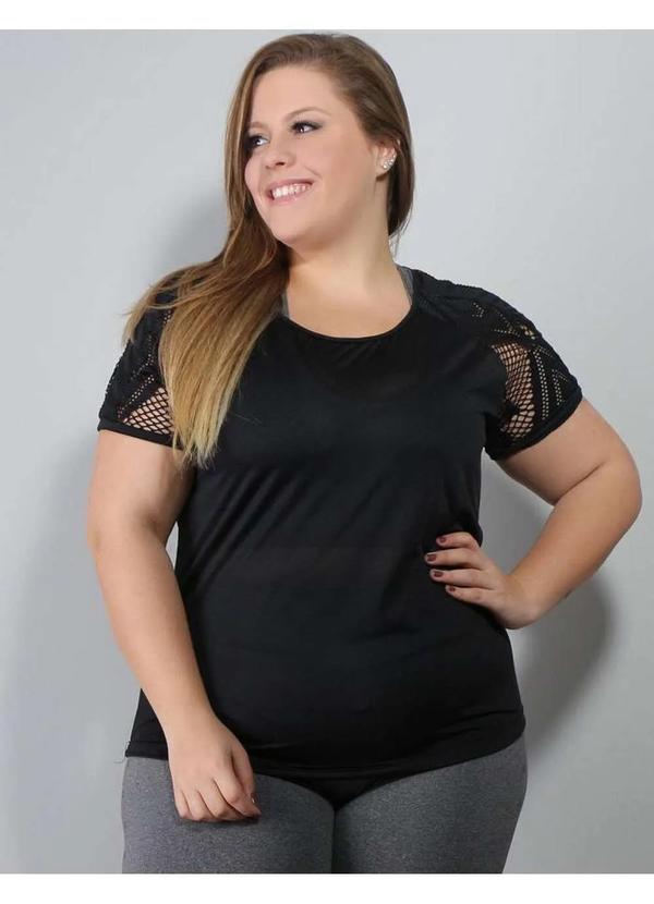 Fitmoda - Camiseta Plus Size Dry Fit com Recortes em Tela nos Ombros Preto