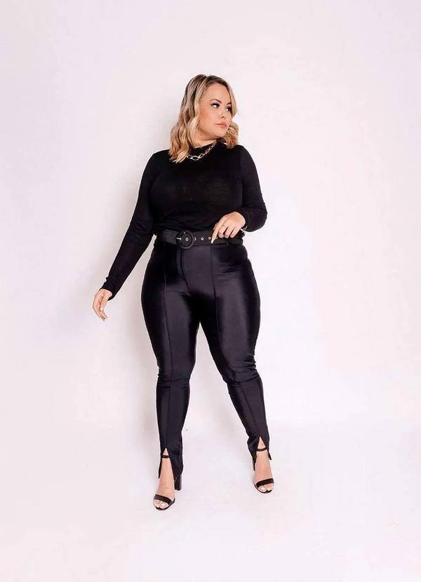 Predilects Plus - Calca Plus Size Prada Preto