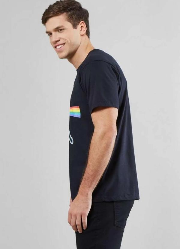 Reserva - Camiseta Cb Algodão Lado Escuro da Lua Reserva Preto 4