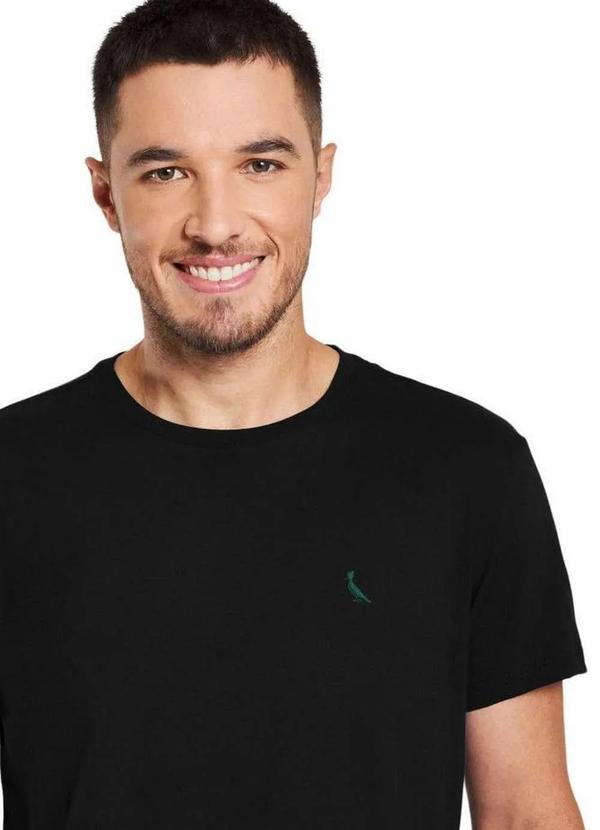Reserva - Camiseta Pica Pau Bordado Bandeira Reserva Preto