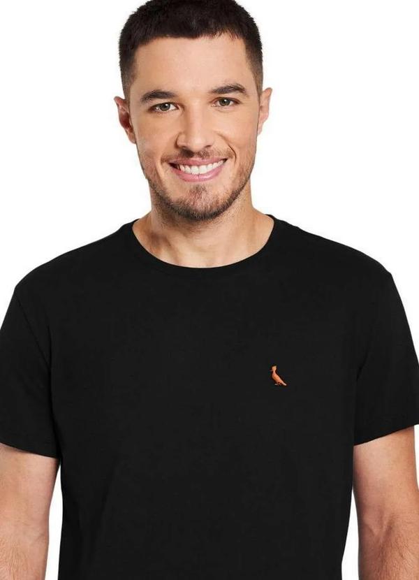 Reserva - Camiseta Pica Pau Bordado Glow Reserva Preto