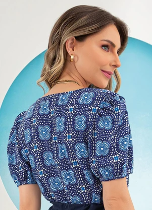 Rosalie - Blusa Bordado Azul em Malha - ROSALIE