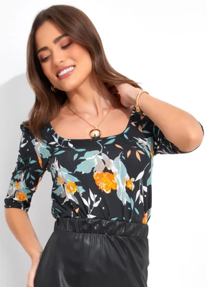 Rosalie - Blusa Floral Preto em Malha de Poliéster - ROSALIE