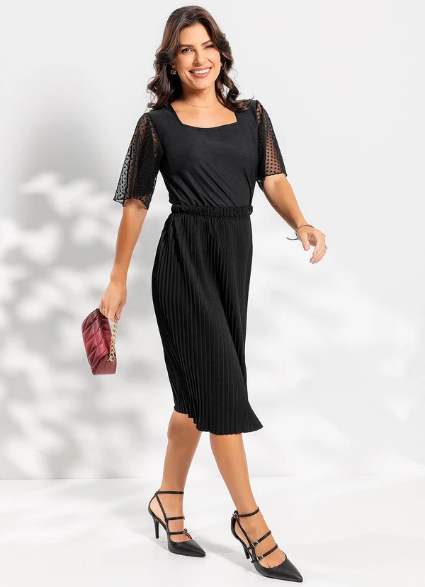 Rosalie - Blusa Preto em Crepe Plano 3