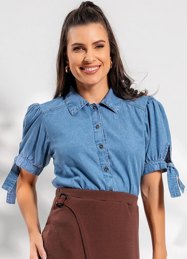 Rosalie - Blusa Jeans Médio em Jeans Leve
