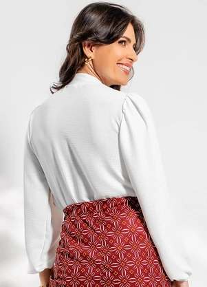 Rosalie - Blusa Off em Crepe Plano - ROSALIE