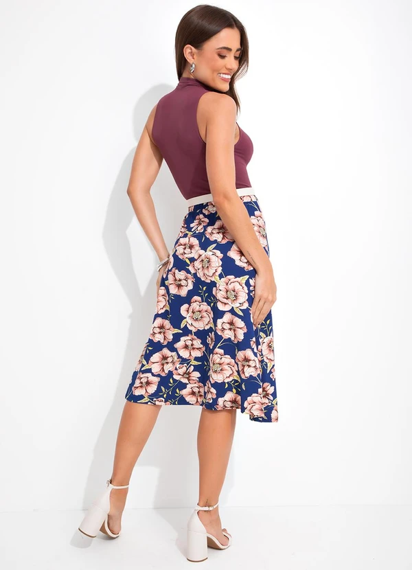 Rosalie - Saia Floral Fundo Marinho em Malha de Viscose 4