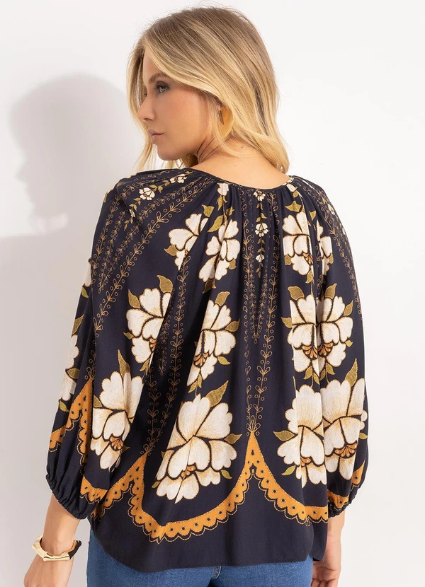 Farm - Bata Flor Bordada Preto 2