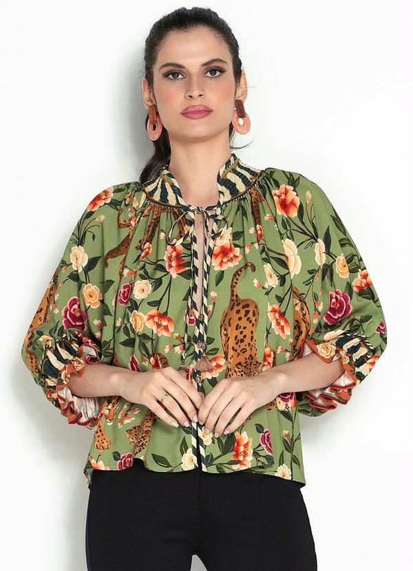 Farm - Bata Recanto das Onças Viscose Verde