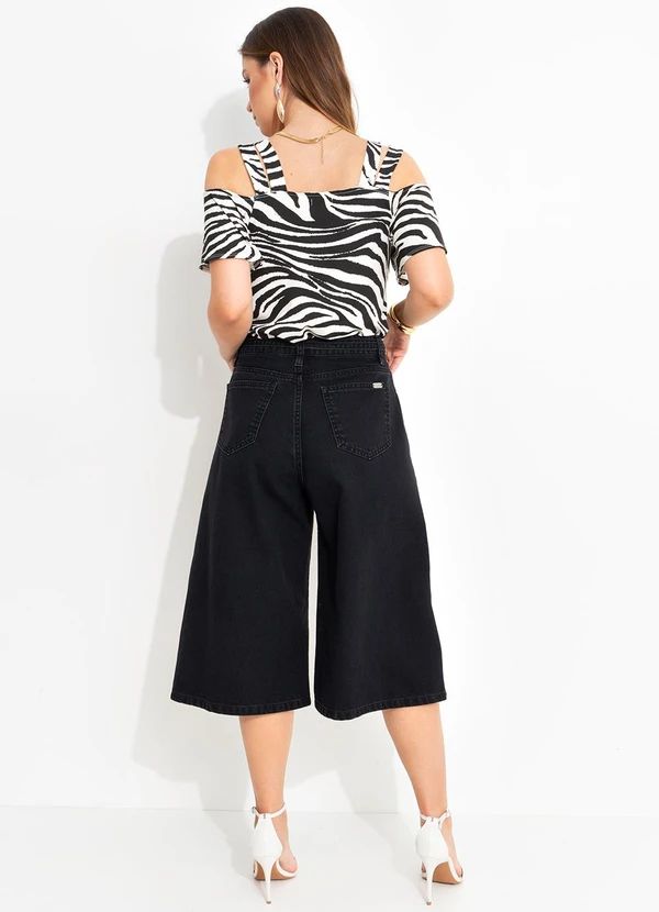 Quintess - Blusa Preta em Malha de Viscose 10