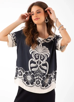 Farm Blusa Splendor Tropical Preto