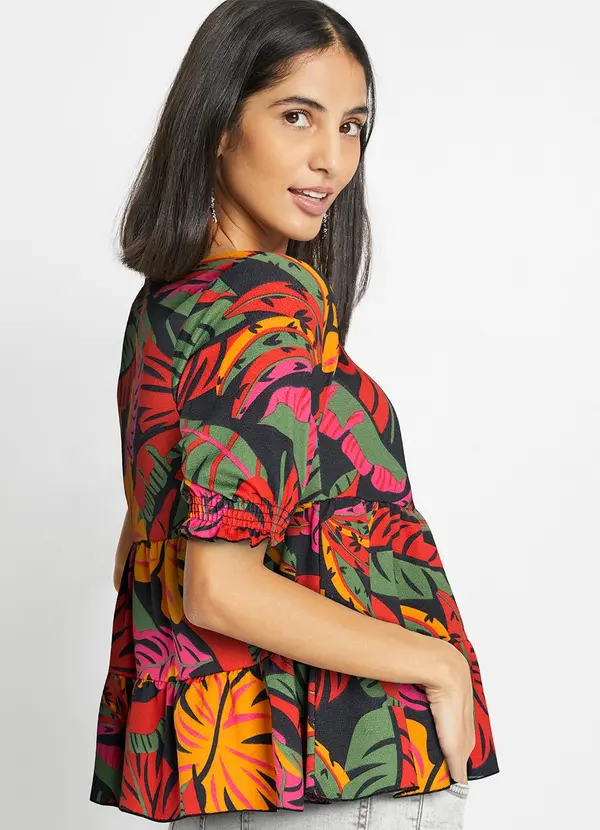 bonprix - Blusa Tropical Preto em Malha Crepe 2