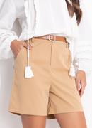 BERMUDA COM CINTO EM ALGOD�O COM POLI�STER (C�QUI)