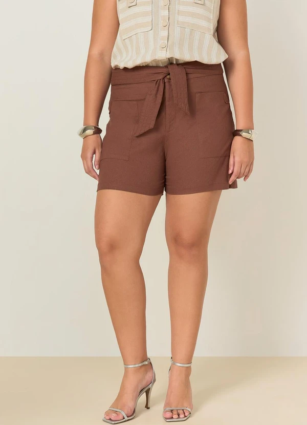 Elegance - Bermuda com Fio Contraste e Bolsos Marrom Choco