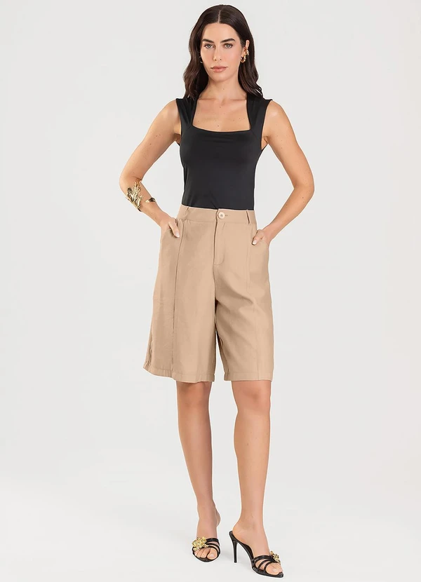 Dianna - Bermuda Jorts Feminina Reta em Sarja Marrom 3