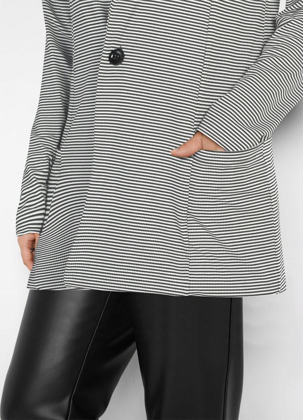 Queima Estoque - Blazer Alongado com Botão Preto/Branco 3