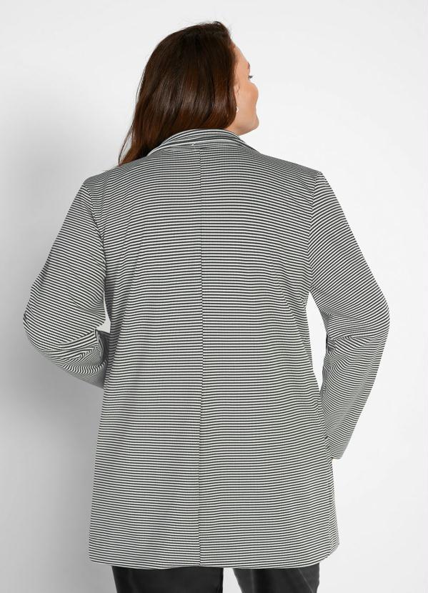 Queima Estoque - Blazer Alongado com Botão Preto/Branco 5