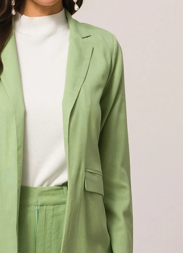 Doce Trama - Blazer Alongado em Plano Linen Verde 7