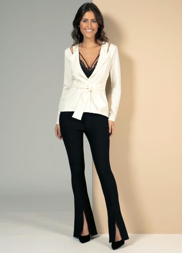 Quintess - Blazer Off White com Abertura e Faixa Costas 3
