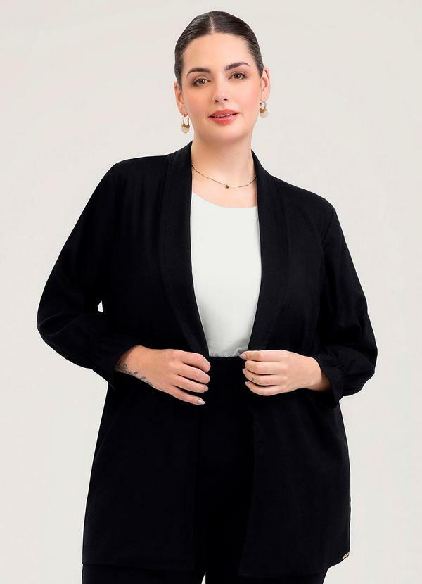 Blazer Plus Size em Linho Preto - Cativa