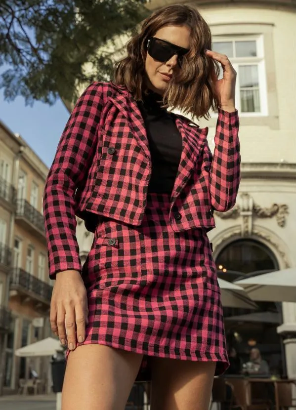 Quintess - Blazer Xadrez Pink com Fechamento em Botão 11