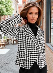 Casaco Pied de Poule P&B em Crepe Plano