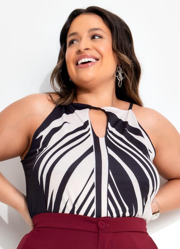 Quintess - Blusa Bege em Malha Fria 13