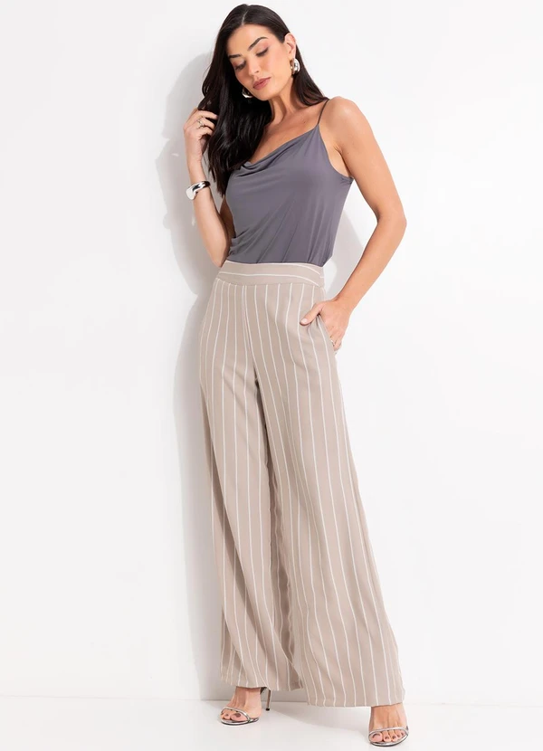 Quintess - Blusa Alça Malha Fria Cinza com Decote Degagê Fluida 5