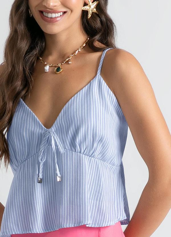 Cativa - Blusa Decote V em Viscose Azul Claro 3