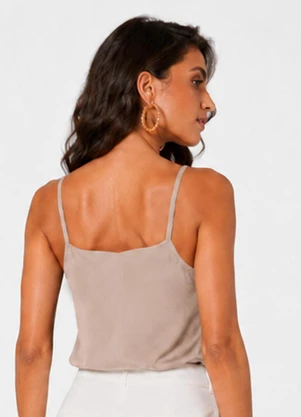 Infinita Cor - Blusa Feminina de Alça em Malha Touch Skin Bege - INFINITA COR