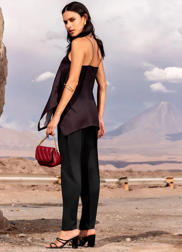 Quintess - Blusa Folhagem Bordada Localizada em Malha Fria 7