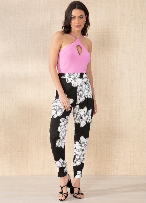 Queima Estoque - Blusa Rosa Recorte Vazado no Busto 3