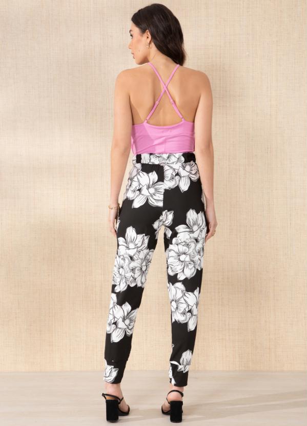 Queima Estoque - Blusa Rosa Recorte Vazado no Busto 4