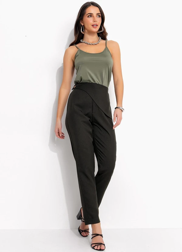 Quintess - Blusa Verde Oliva em Malha Fria 5