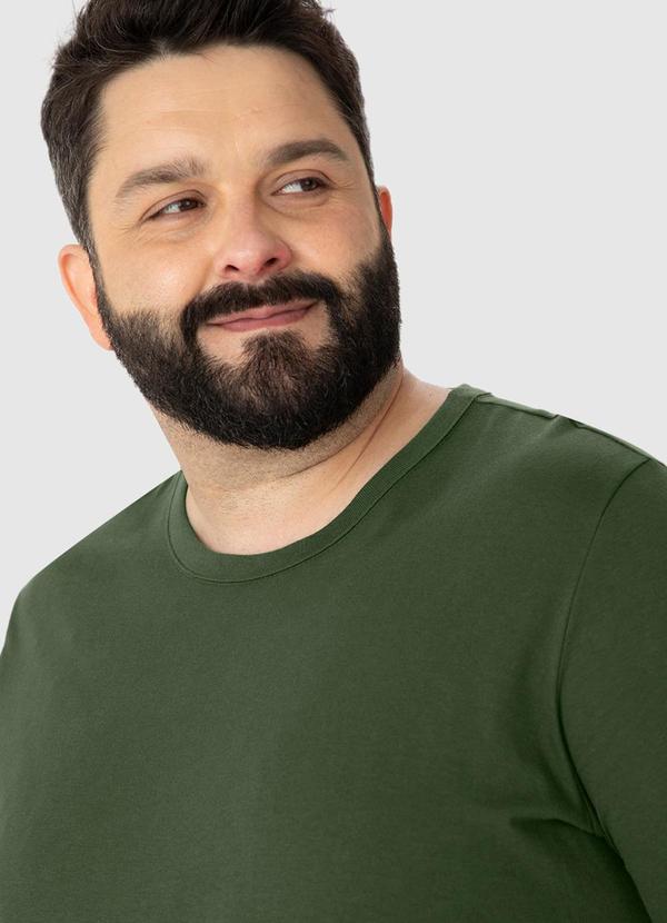 Malwee - Camiseta em Malha Masculina Plus Verde 4