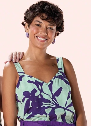 Marialícia - Regata Feminina Estampada Folhagens Decote V Maria - MARIALÍCIA