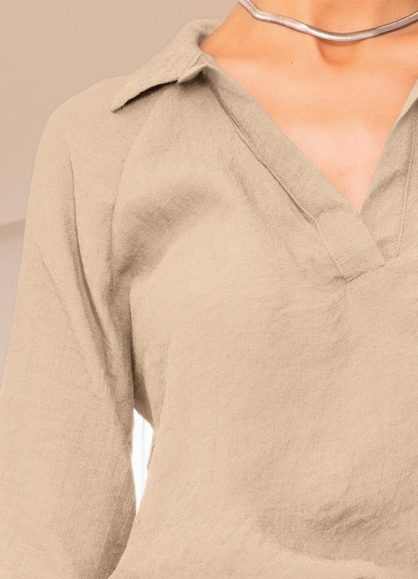 Quintess - Blusa Bege em Tecido Plano Maquinetado 5