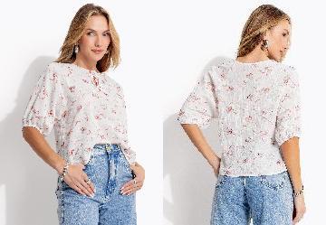 Blusa Bordado Flores em Cambraia