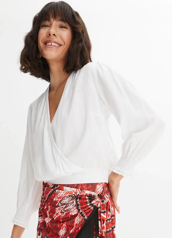 bonprix - Blusa Branca em Viscose Plana.