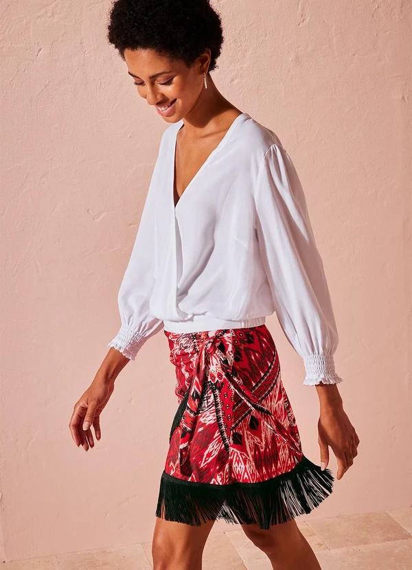 bonprix - Blusa Branca em Viscose Plana.