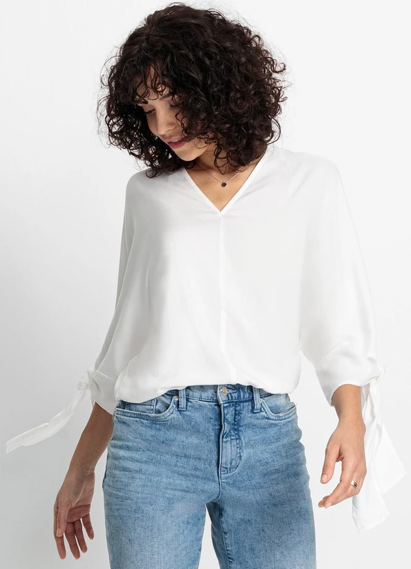 bonprix - Blusa Branca em Viscose Plana