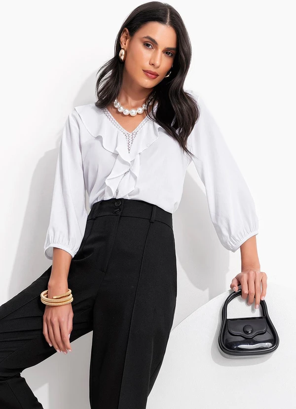 Quintess - Blusa Branca em Viscose Plana 5