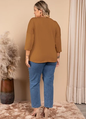 Quintess - Blusa Caramelo com Mangas 3/4 - QUINTESS