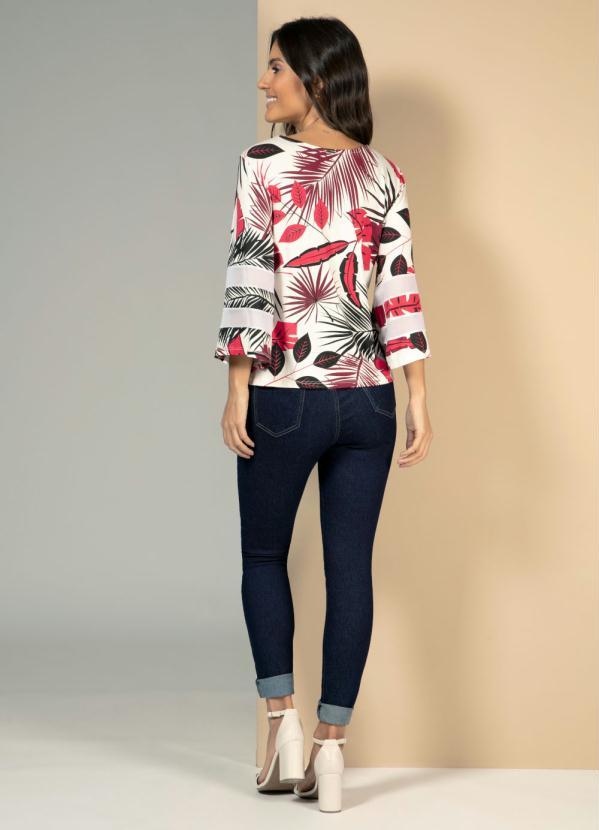 Quintess - Blusa com Manga Ampla Folhas Vermelhas 4