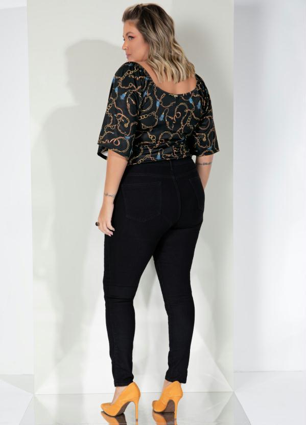 Queima Estoque - Blusa Fivelas Fundo Preto com Mangas Evasê 2