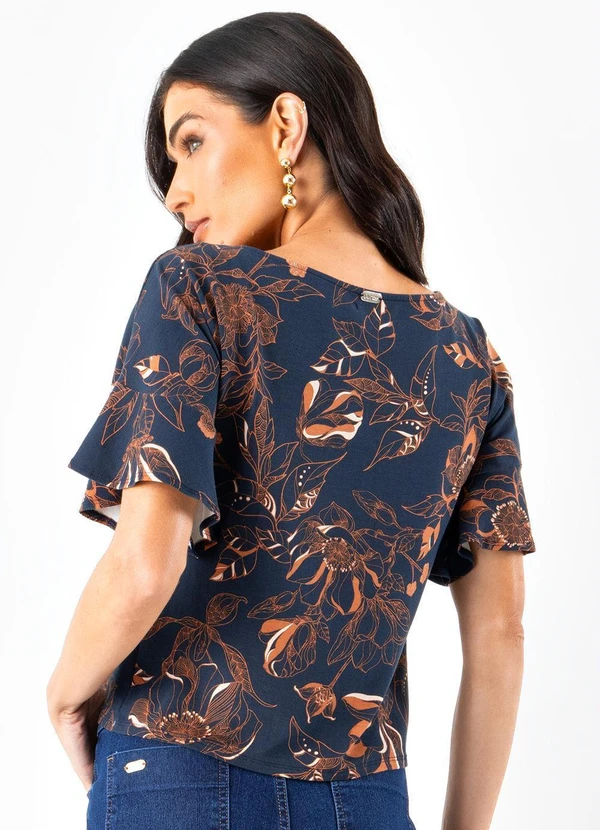 Quintess - Blusa Floral Artístico em Malha de Viscose 4
