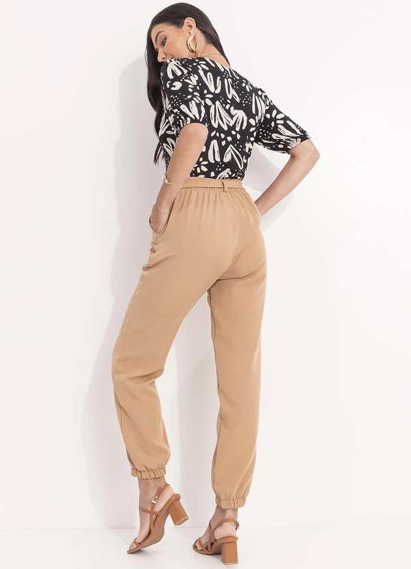 Quintess - Blusa Floral Artístico em Malha de Viscose 5